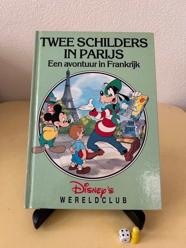 Disney's Wereldclub: Twee schilders in Parijs (Frankrijk), Boeken, Fictie algemeen, Ophalen of Verzenden, Zo goed als nieuw, Disney