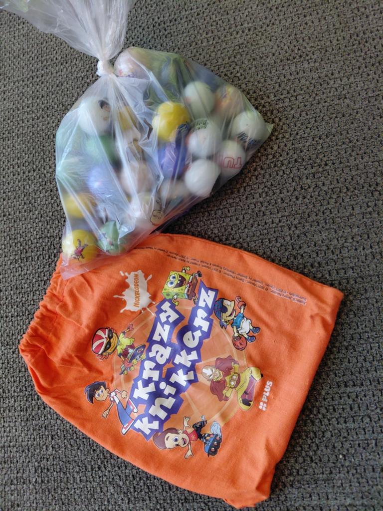 Diverse knikkers met bijpassend opbergzakje, Ophalen of Verzenden, Nieuw