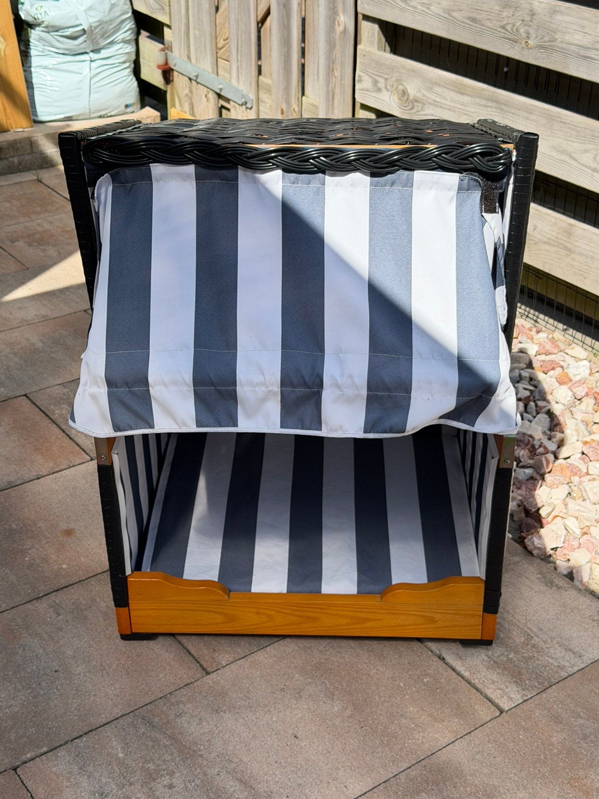 Zgan hondenstrandkorf / strand bed / buitenhuisje, Ophalen, Zo goed als nieuw, Hondenmand