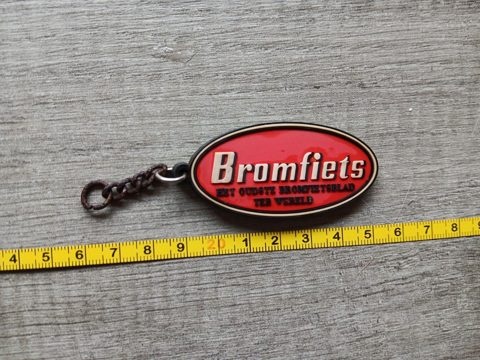 hangertje v bromfiets, Ophalen, Zo goed als nieuw, Merk