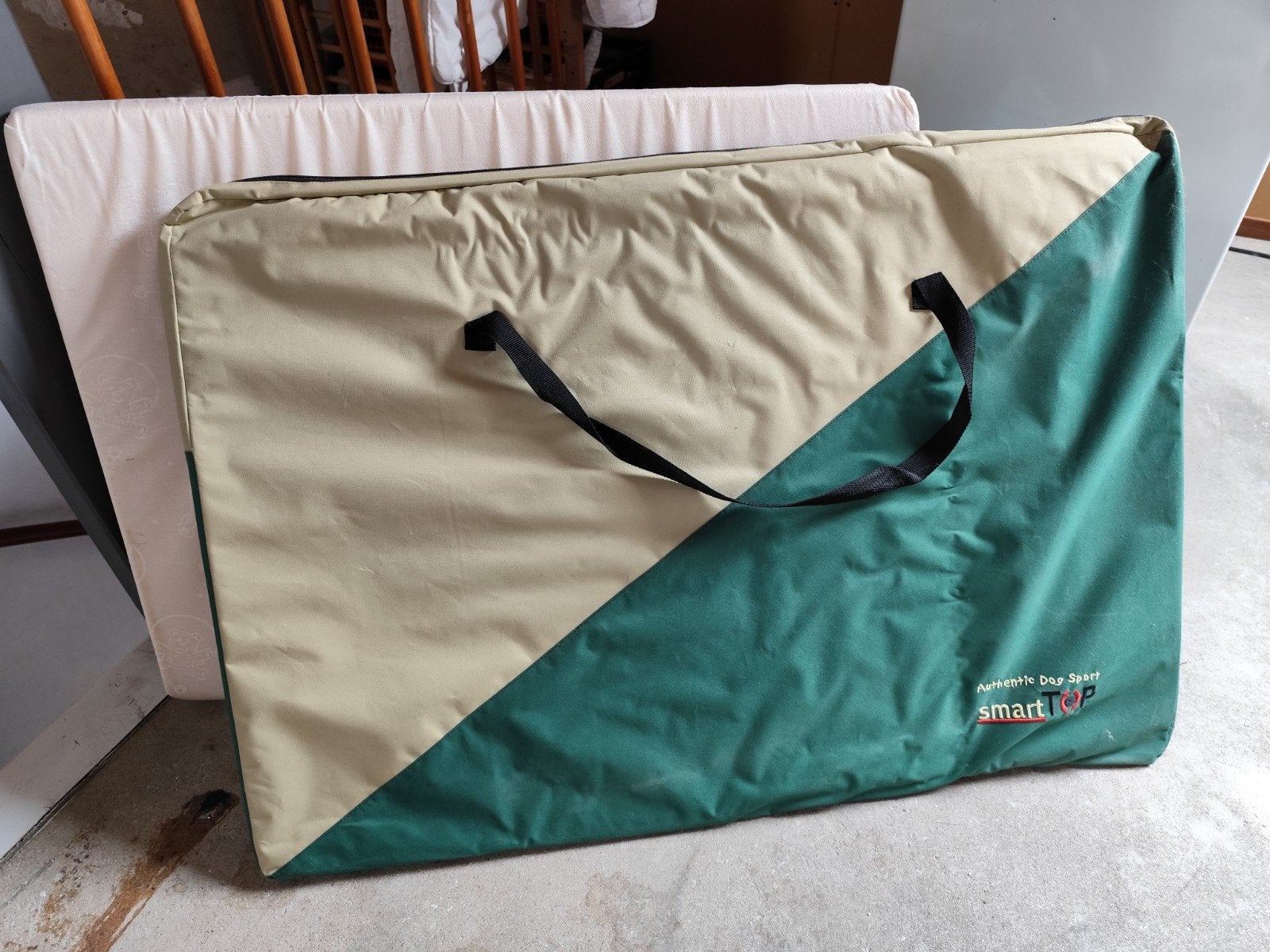 Opvouwbare stoffen honden bench groot groen/ beige, Ophalen