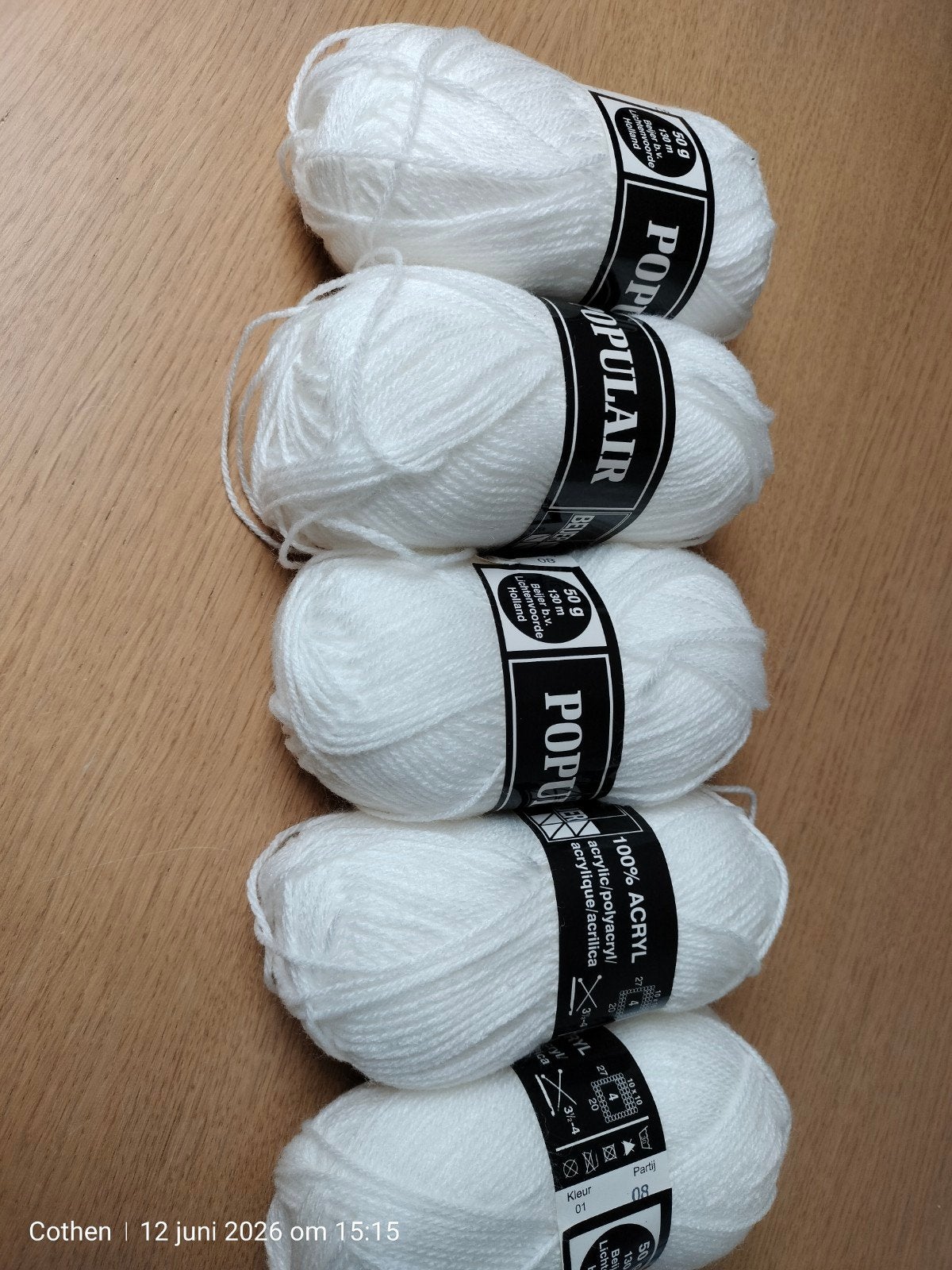 5 bollen wit Populair 100% Acryl garen, Ophalen of Verzenden, Nieuw, Breien of Haken, Wol of Garen