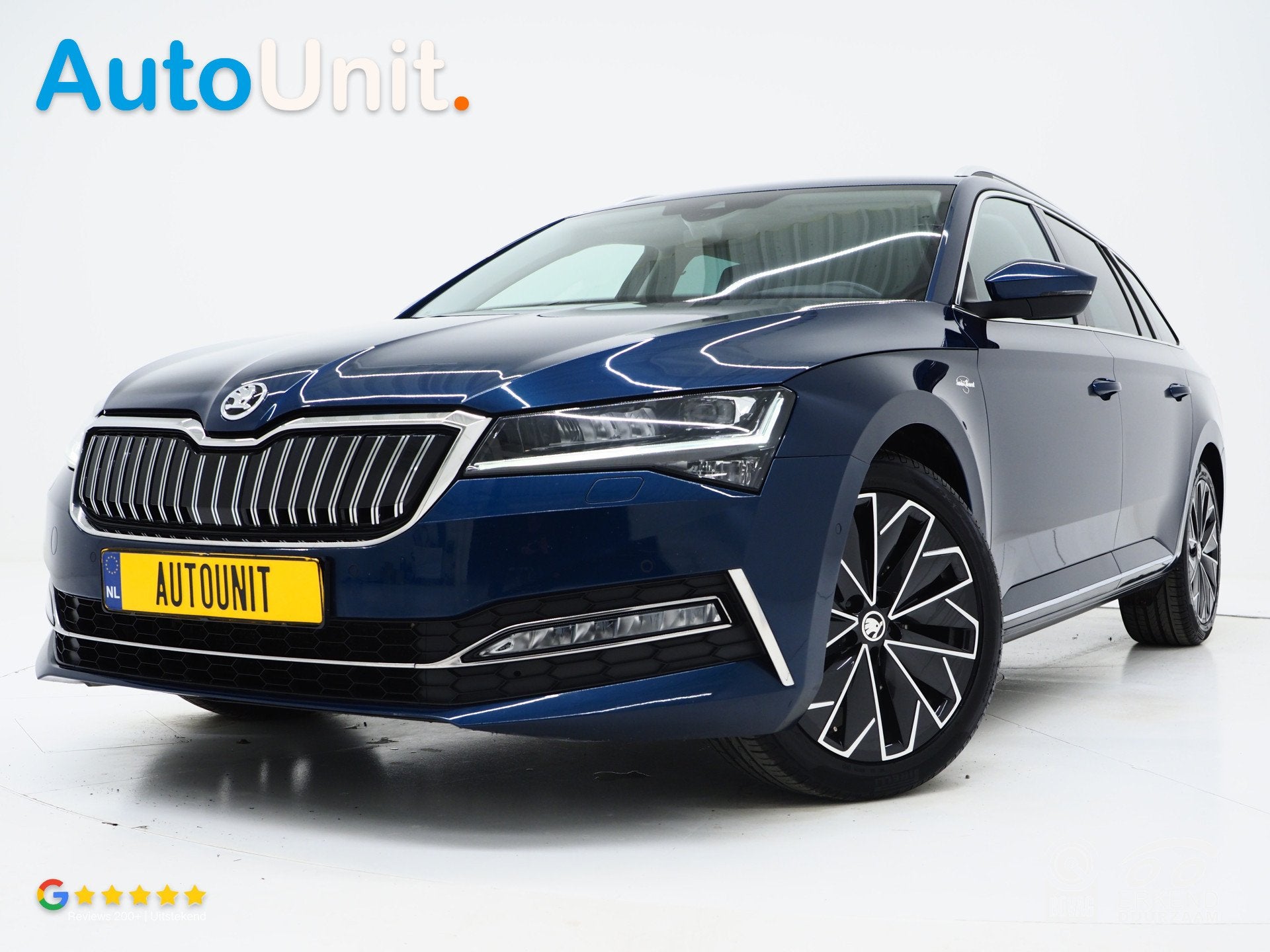 Skoda Superb Combi 1.4 TSI iV Laurin & Klement | Leder | Can, Auto's, Skoda, Gebruikt, 4 cilinders, Blauw, Hybride Elektrisch/Benzine