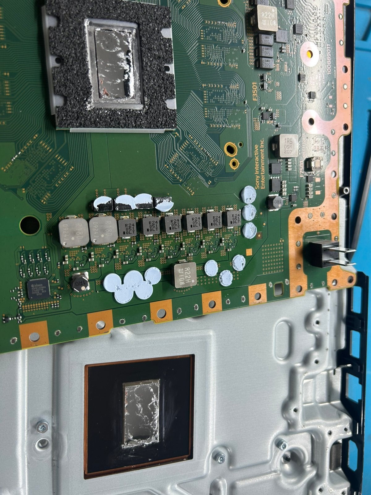 Defecte game consoles gezocht, Spelcomputers en Games, Spelcomputers | Sony PlayStation 5, Ophalen of Verzenden, Zo goed als nieuw