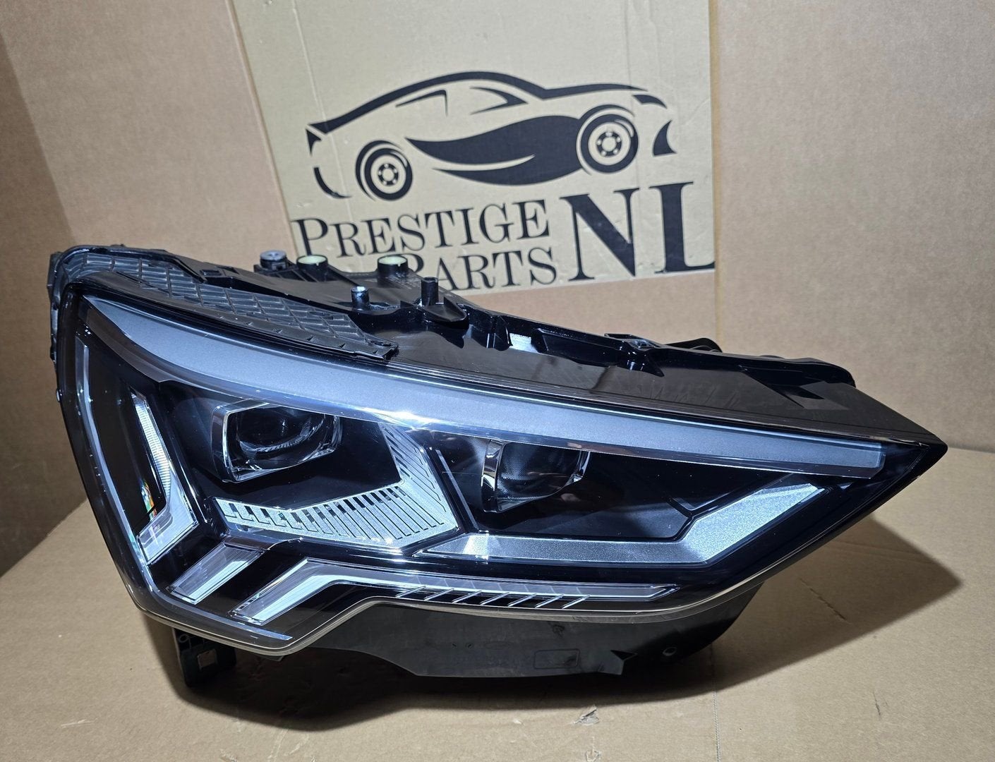Koplamp Audi Q3 F3 83A Voll LED Matrix Rechts 83A941036, Auto-onderdelen, Verlichting, Gebruikt, -, Ophalen of Verzenden, -