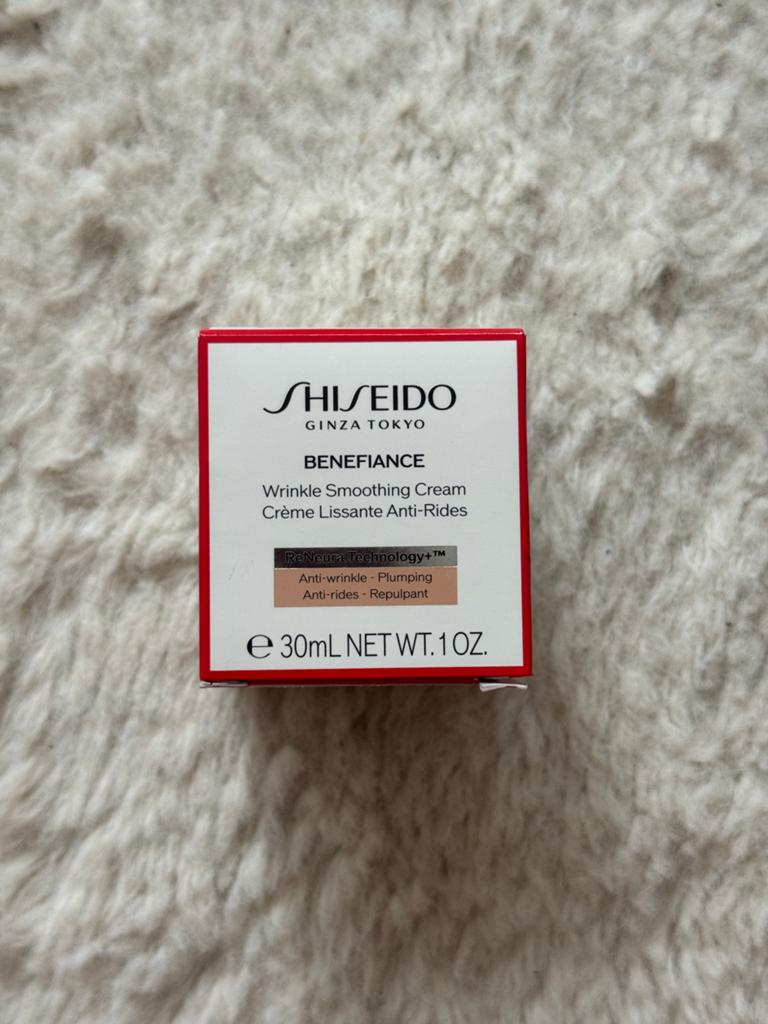 Shiseido Benefiance Wrinkle Smoothing Cream 30ml, Sieraden, Tassen en Uiterlijk, Uiterlijk | Gezichtsverzorging, Ophalen of Verzenden
