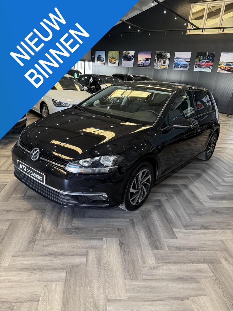 Volkswagen Golf 1.0 TSI Highline, Gebruikt, Euro 6, Zwart, Bedrijf