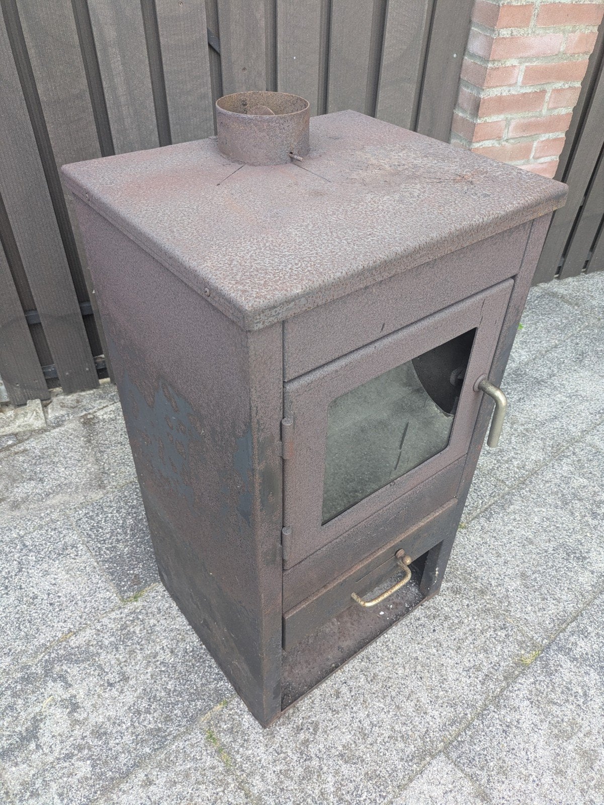 Houtkachel - Ideaal voor onder je overkapping., Ophalen, Gebruikt, Hout, Houtkachel