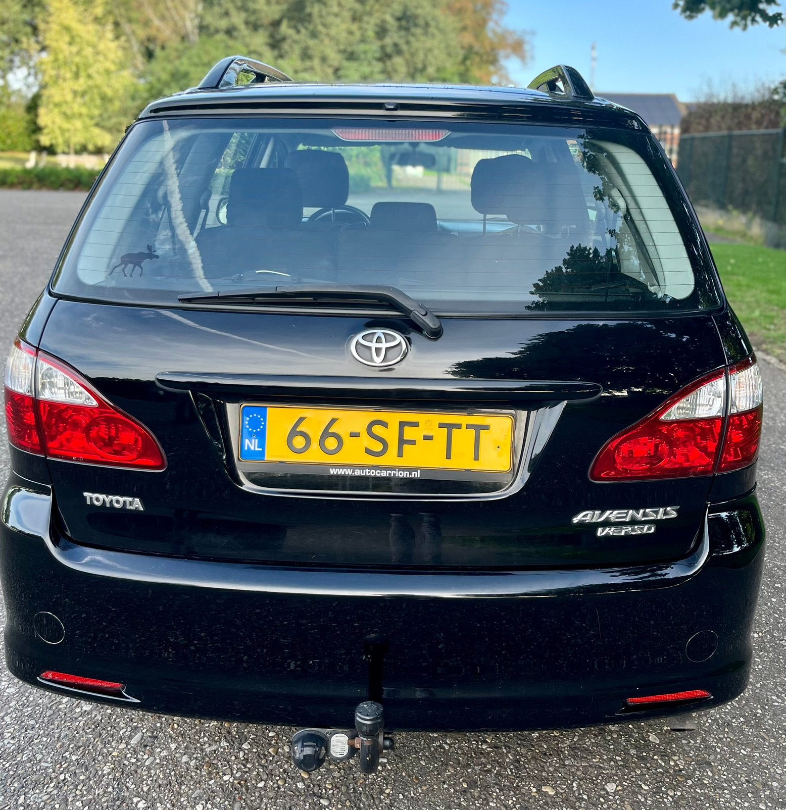 Toyota Avensis Verso 2.0 Vvt-i 2006 Zwart, Voorwielaandrijving, Stof, 4 cilinders, 7 stoelen