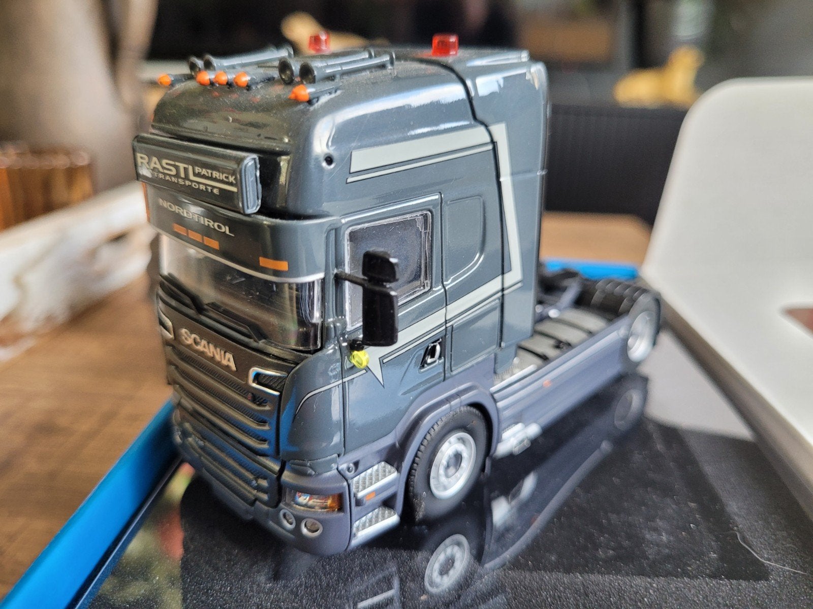 scania Patrick raster, Hobby en Vrije tijd, Modelauto's | 1:50, Tekno, Nieuw, Tekno, Bus of Vrachtwagen
