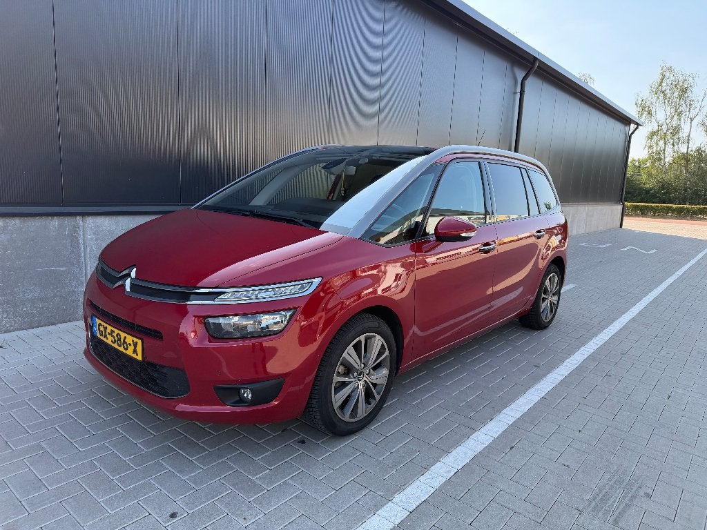 Citroën C4 1.2 Puretech 130pk S&S 2015 Rood 7-pers, Auto's, Citroën, Bedrijf, C4, ABS, Achteruitrijcamera, Airconditioning, Automatische klimaatregeling