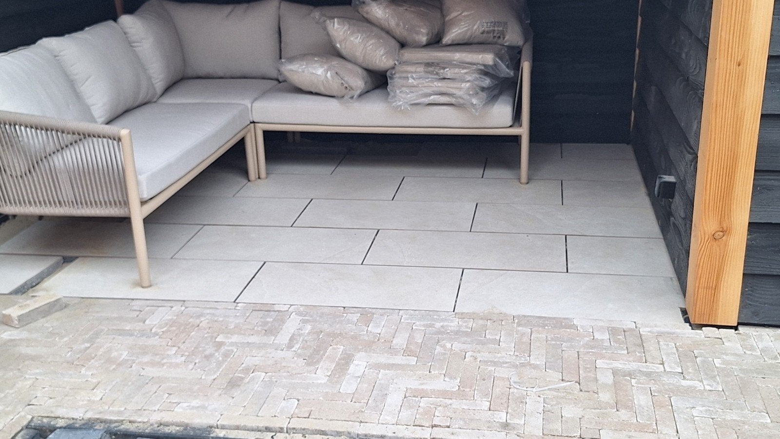 12 nieuwe tegels - Geoceramica 80x40x4 Ipanema, sandy beach, Doe-het-zelf en Verbouw, Tegels, Ophalen, 40 tot 60 cm, 60 cm of meer