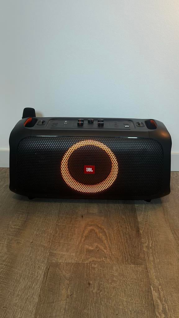 JBL PartyBox On-The-Go met microfoon, Ophalen, Zo goed als nieuw, Luidspreker(s)