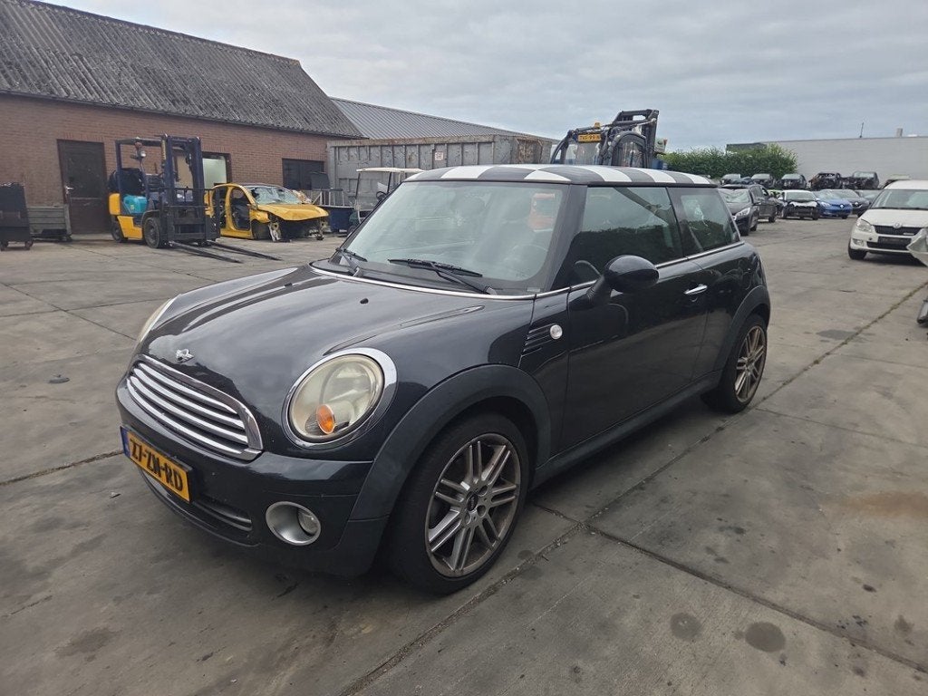 Bumper Voor Mini Mini (R56) (2006-10/2012-02) 51112753995, Gebruikt, Petuelring 130, München 80809, , Duitsland, Mini, Minikundenbetreuung@mini.de