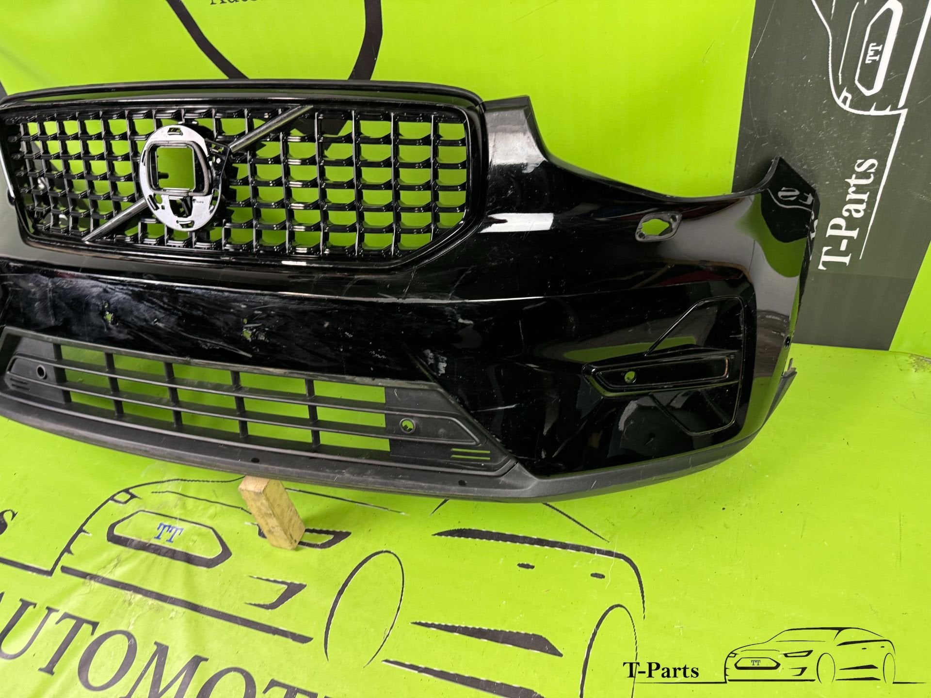 volvo XC40 voorbumper bumper grille rooster 22+, Auto-onderdelen, Carrosserie en Plaatwerk, Info@fabrikant.eu, Ophalen of Verzenden