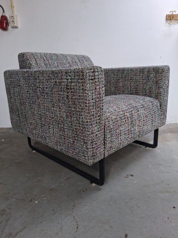 Designer fauteuil Artifort Mare, Ophalen, Minder dan 75 cm, Nieuw, Stof