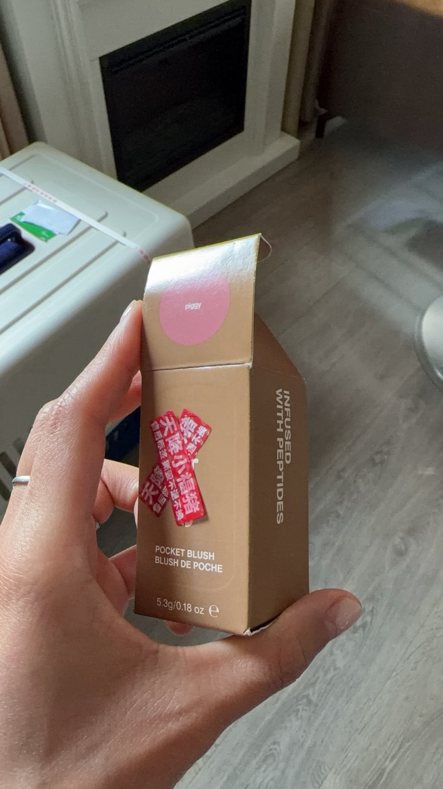Rhode blush Piggy - Nieuwstaat, enkel op hand getest, Sieraden, Tassen en Uiterlijk, Uiterlijk | Cosmetica en Make-up, Wangen
