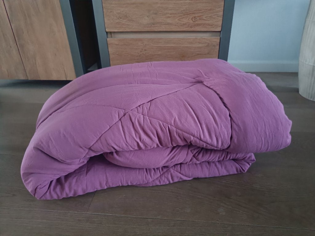 Nieuw ongebruikt trendy wasbaar dekbed donker paars 190x190, Ophalen, Paars, Overige materialen, Deken of Dekbed
