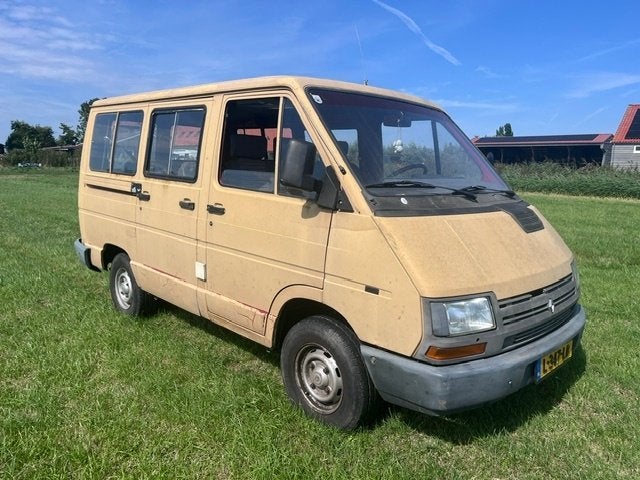 Renault Trafic 4x4 9 persoons 1992, Auto's, 1350 kg, 74 pk, Beige, Diesel
