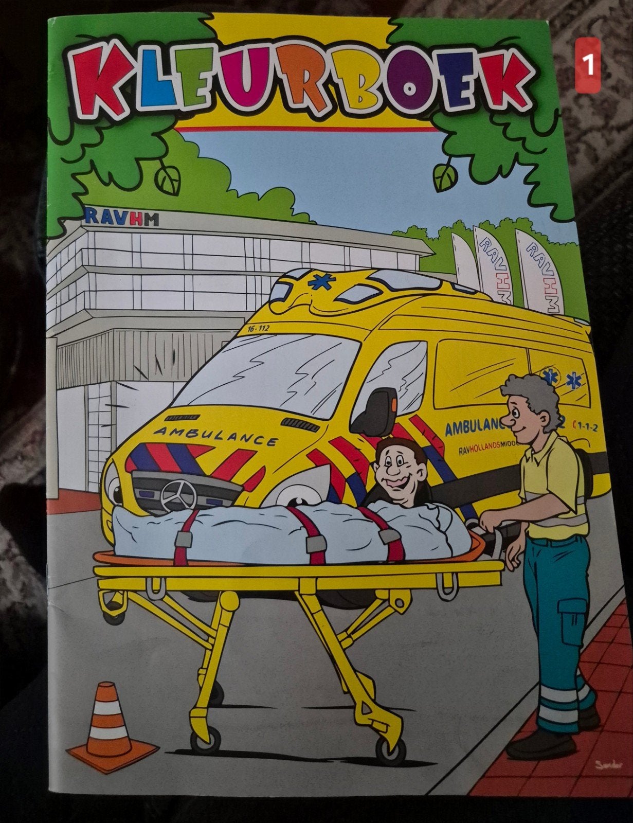 Kleurboek Ambulance RAVHM - Nieuwstaat, Boeken, Ophalen of Verzenden, Nieuw, Sander, Non-fictie
