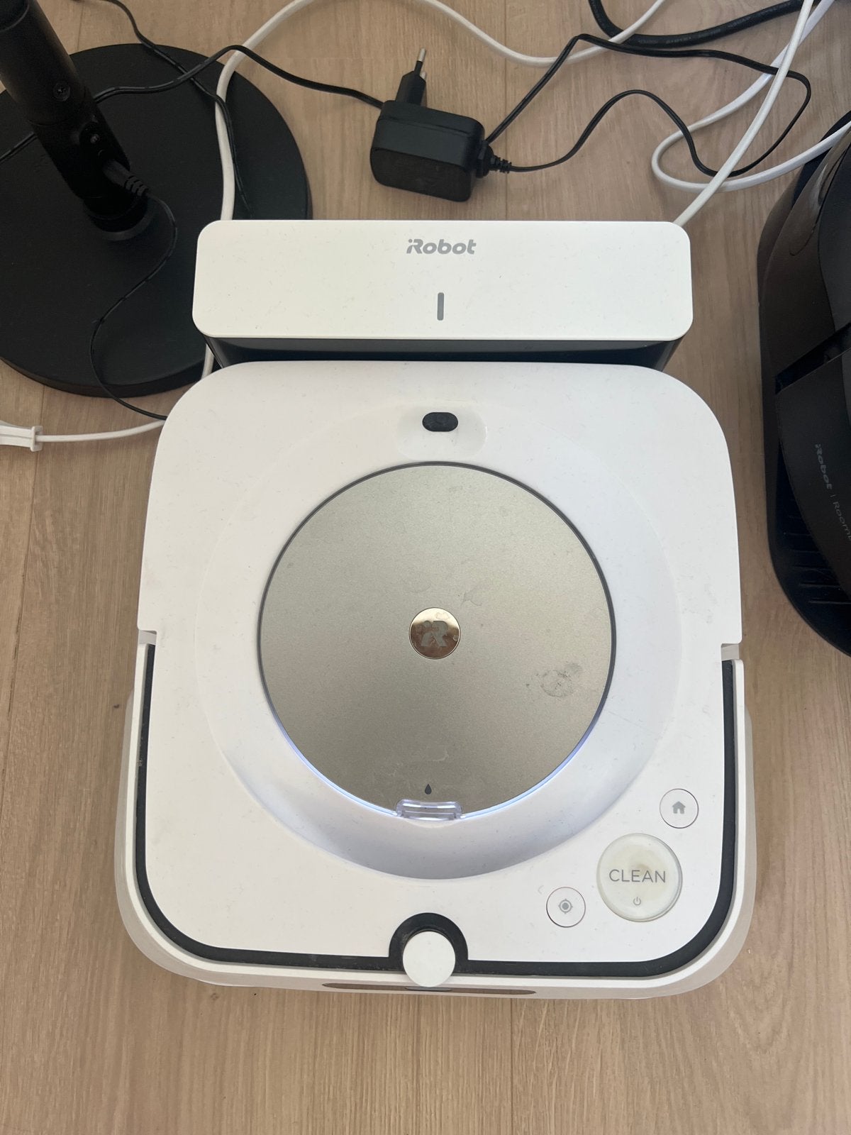 iRobot Braava jet dweilrobot - Wit, Ophalen, Gebruikt, IRobot, Dweilfunctie