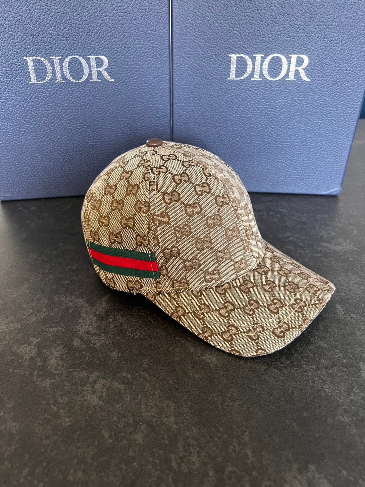 Gucci pet -MAAT M- -Bruin-, Ophalen of Verzenden, Zo goed als nieuw, 57 cm (M, 7⅛ inch) of minder, Pet