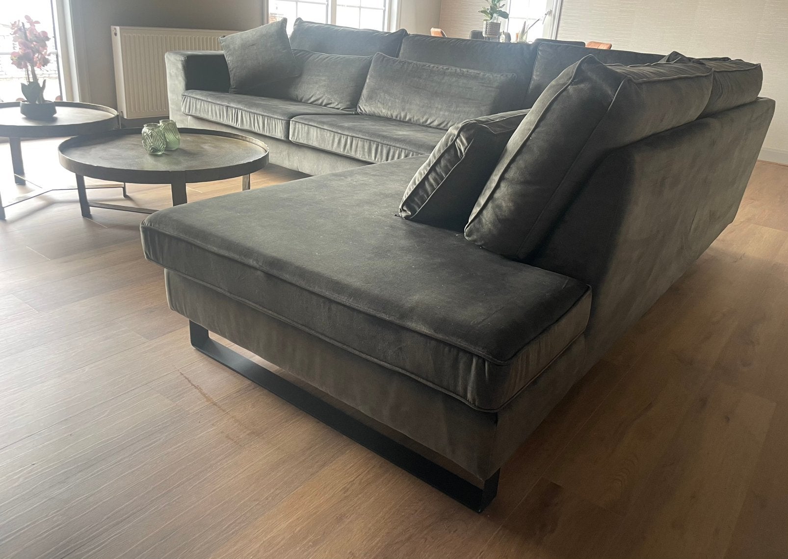 Prachtige velours bank. Nieuwstaat!, Ophalen, Hoekbank, 300 cm of meer, Zo goed als nieuw