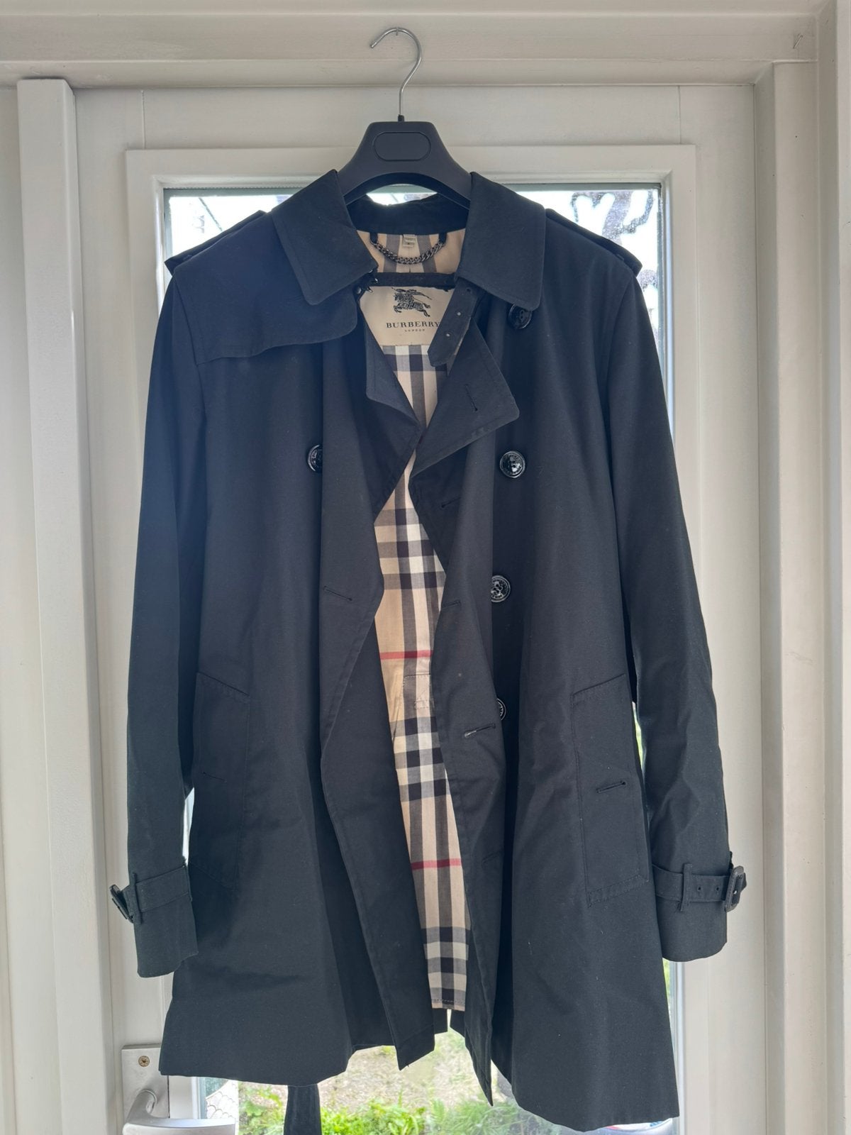 Burberry vintage trenchcoat, Ophalen of Verzenden, Zo goed als nieuw, Maat 52/54 (L), Zwart