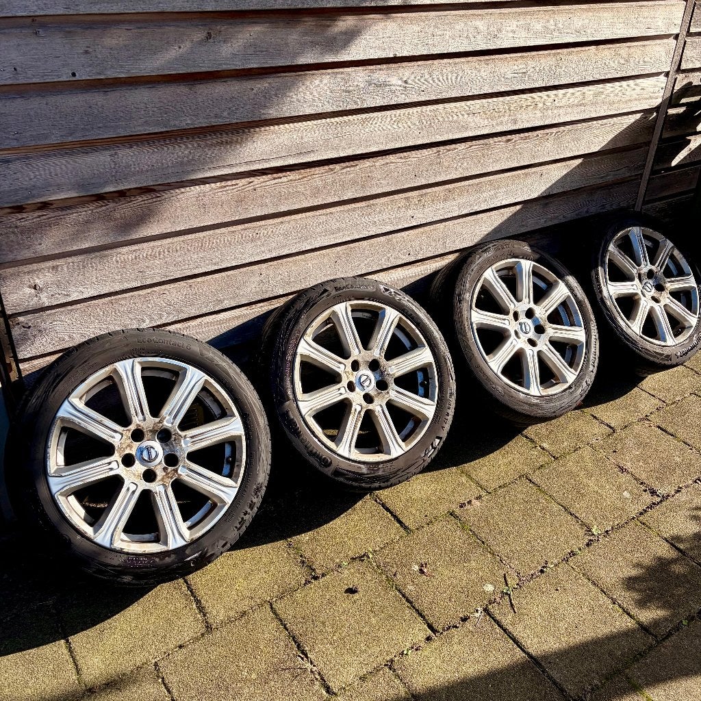 Volvo SARPAS 17" + Continental EcoContact 6 225/45 R17, Ophalen, Gebruikt, Banden en Velgen, 17 inch