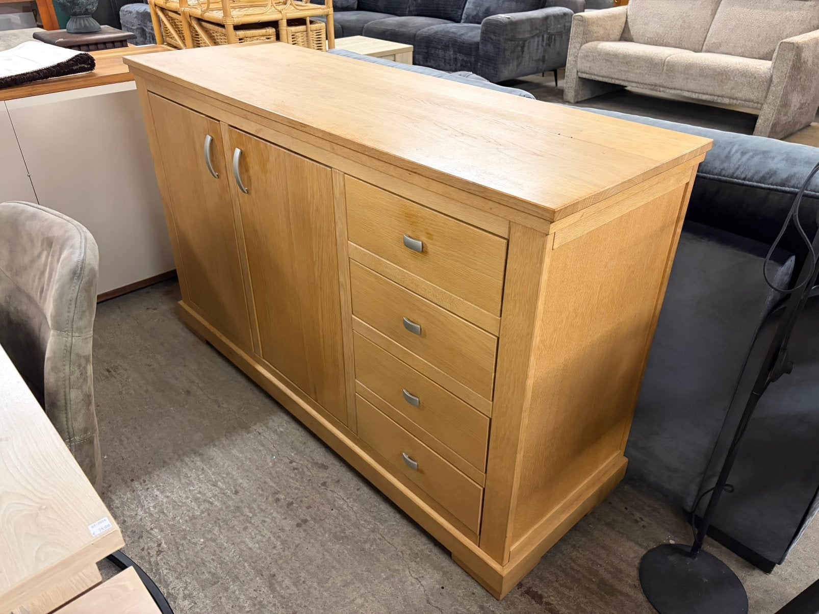 Blank eiken dressoir H94xB152xD59cm, Ophalen, ., Zo goed als nieuw, .