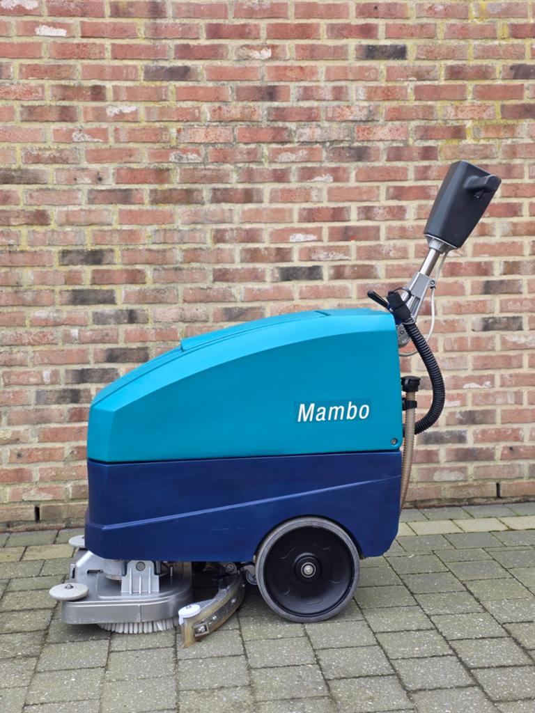 Wetrok Mambo Professionele Schrobzuigmachine op batterij, Ophalen of Verzenden, Zo goed als nieuw, Schrobmachine