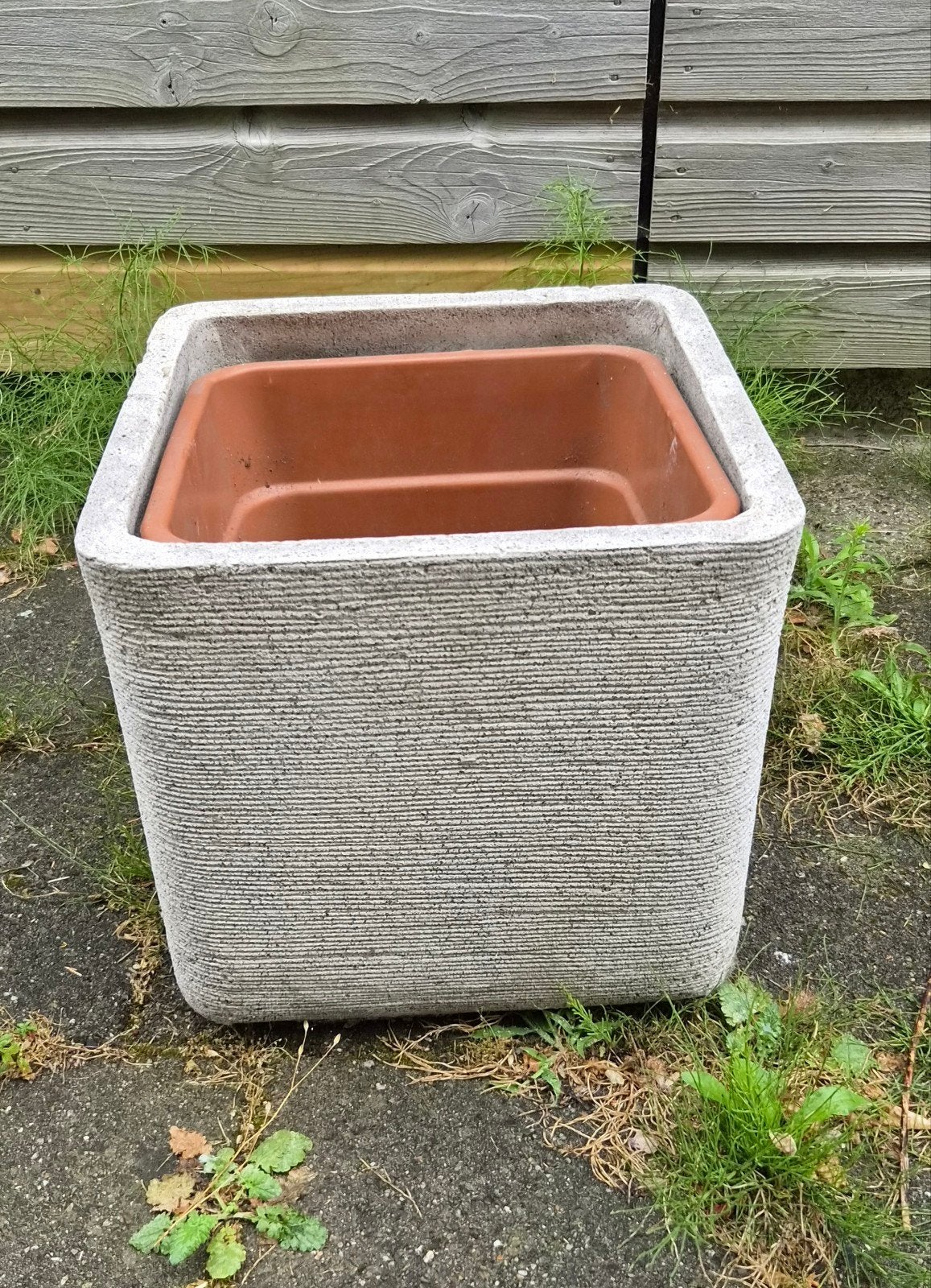 Grote vierkante plantenbak van beton met binnenpot, Ophalen, Kunststof, Gebruikt, Vierkant
