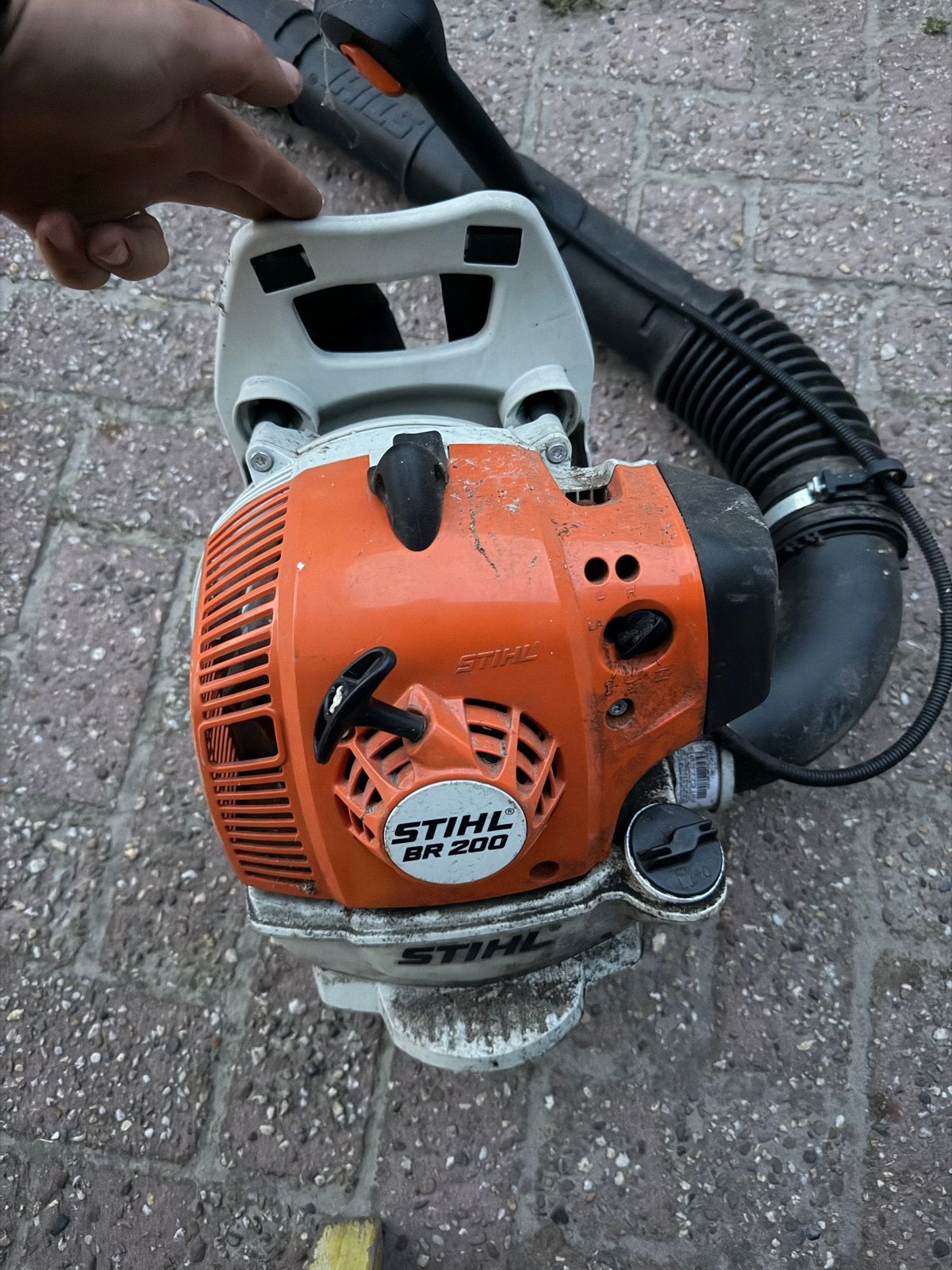 Stihl BR 200 Bladblazer - Gebruikt defect, Tuin en Terras, Bladblazers, Ophalen, Gebruikt, Benzine, Ruggedragen