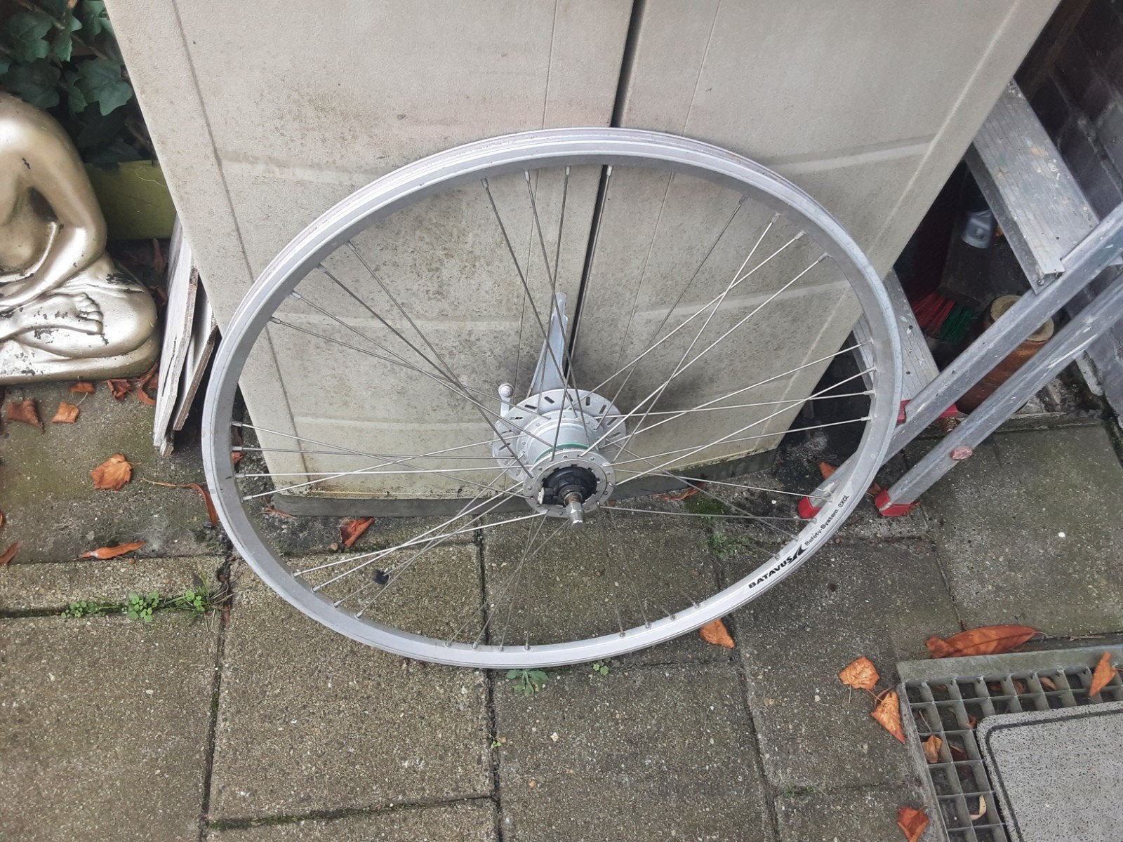 batavus 28 inch nexus voorwiel, naafdynamo, rollerbrake rem, Ophalen of Verzenden, Gebruikt, Shimano Nexus