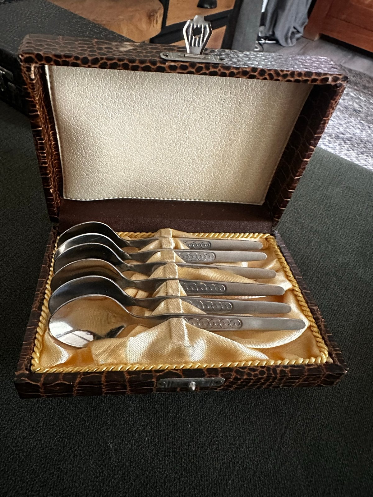 Vintage lepeltjes set in luxe doosje - 6 stuks, Ophalen of Verzenden