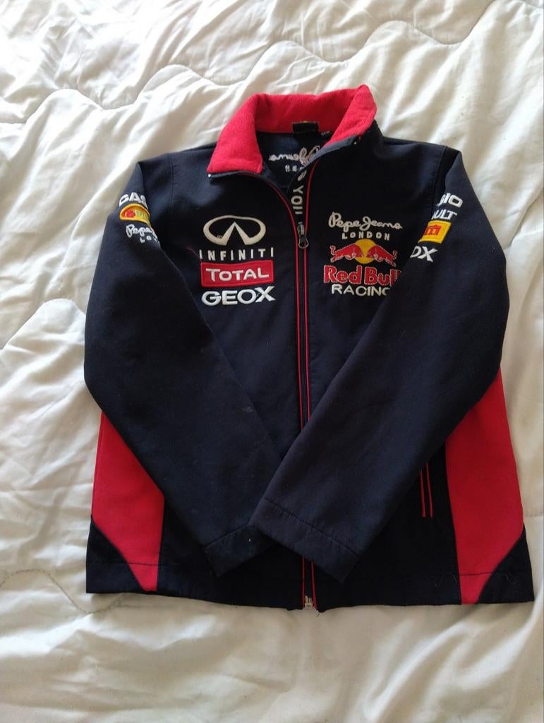Orgineel Red Bull Racing jasje maat 134/140, Kinderen en Baby's, Kinderkleding | Maat 134, Gebruikt, Jongen of Meisje, Jas, Ophalen of Verzenden