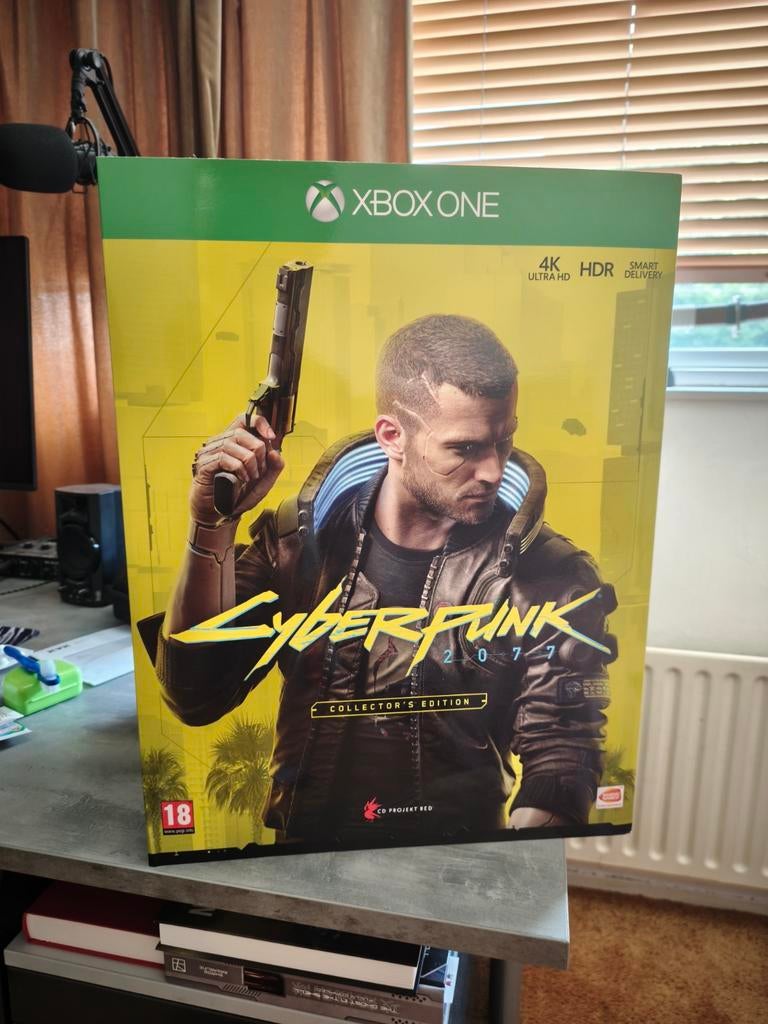 Cyberpunk 2077 Collector's Edition - Xbox One (Nieuwstaat), Vanaf 18 jaar, 1 speler, Ophalen of Verzenden, Zo goed als nieuw