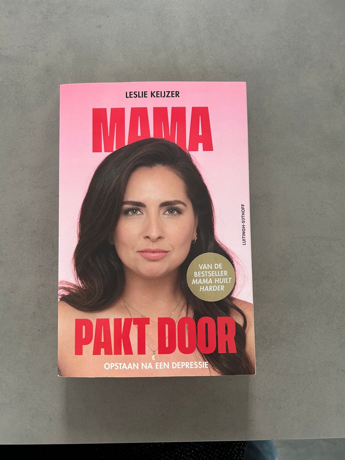 Mama pakt door - Leslie Keijzer, Boeken, Ophalen of Verzenden, Zo goed als nieuw, Overige