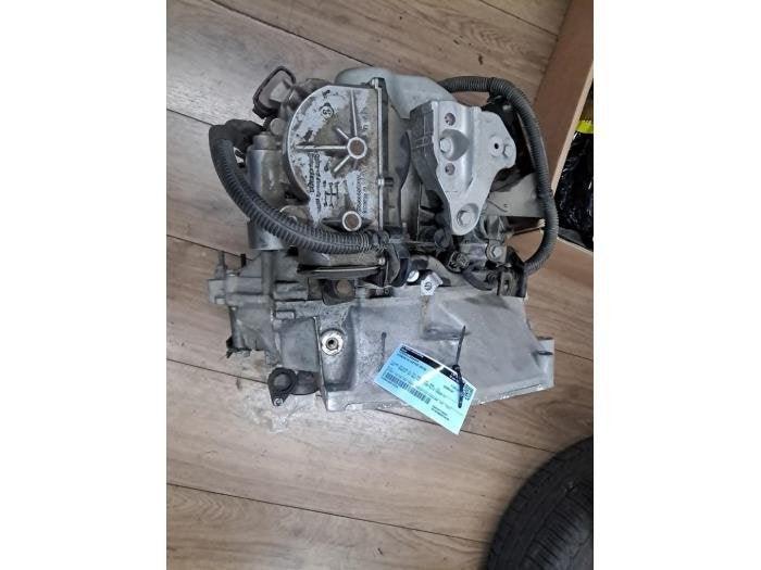 Automaatbak van een Citroen C4 Cactus, Auto-onderdelen, Transmissie en Toebehoren, Gebruikt, -, Ophalen of Verzenden, -