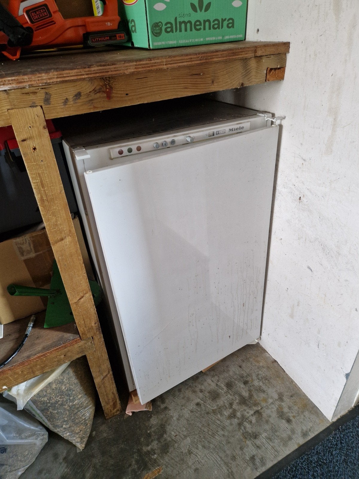 Miele vriezer, Ophalen, Inbouw, Minder dan 60 cm, 160 cm of meer