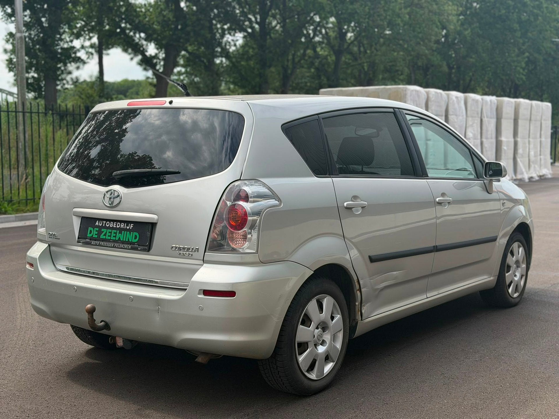 Toyota Verso 1.6 VVT-i Sol .|Airco|Trekhaak, Auto's, Gebruikt, Automatische klimaatregeling, Bedrijf, Handgeschakeld
