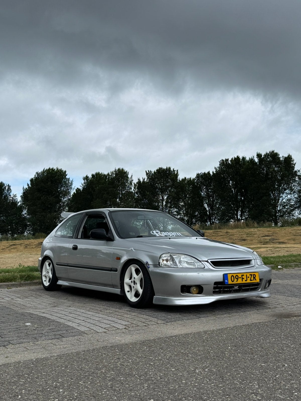 Honda Civic 1.4 met wok, Voorwielaandrijving, 4 cilinders, 1396 cc, Origineel Nederlands