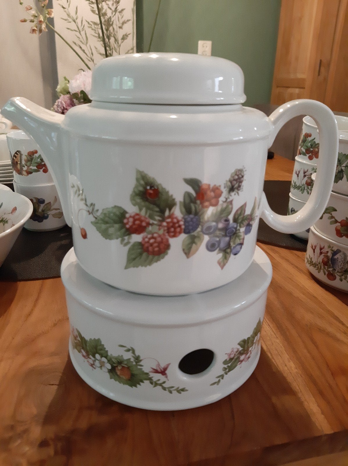 theepot met Warmhouder marjolein bastin, Ophalen of Verzenden, Porselein, Overige stijlen, Overige typen