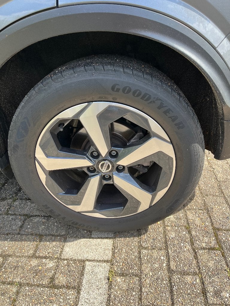 Originele Nissan Qashqai j12 18 inch velgen, Auto-onderdelen, Banden en Velgen, Ophalen, 18 inch, 215 mm, Velg(en)