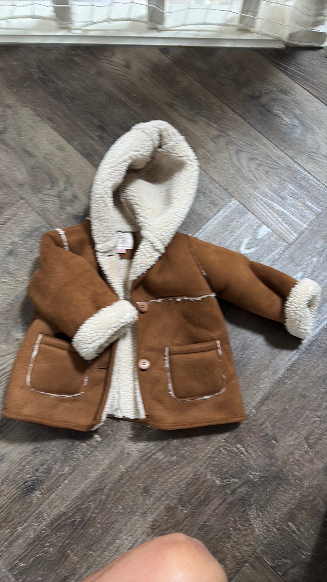 Lammy coat Zara maat 86, Ophalen of Verzenden, Zo goed als nieuw, Meisje