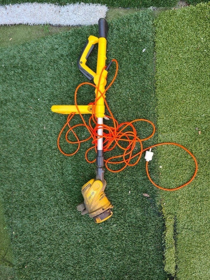 Elektrische kantenknipper - Perfect voor tuinonderhoud, Ophalen, Gebruikt, Onbekend, 10 tot 30 cm
