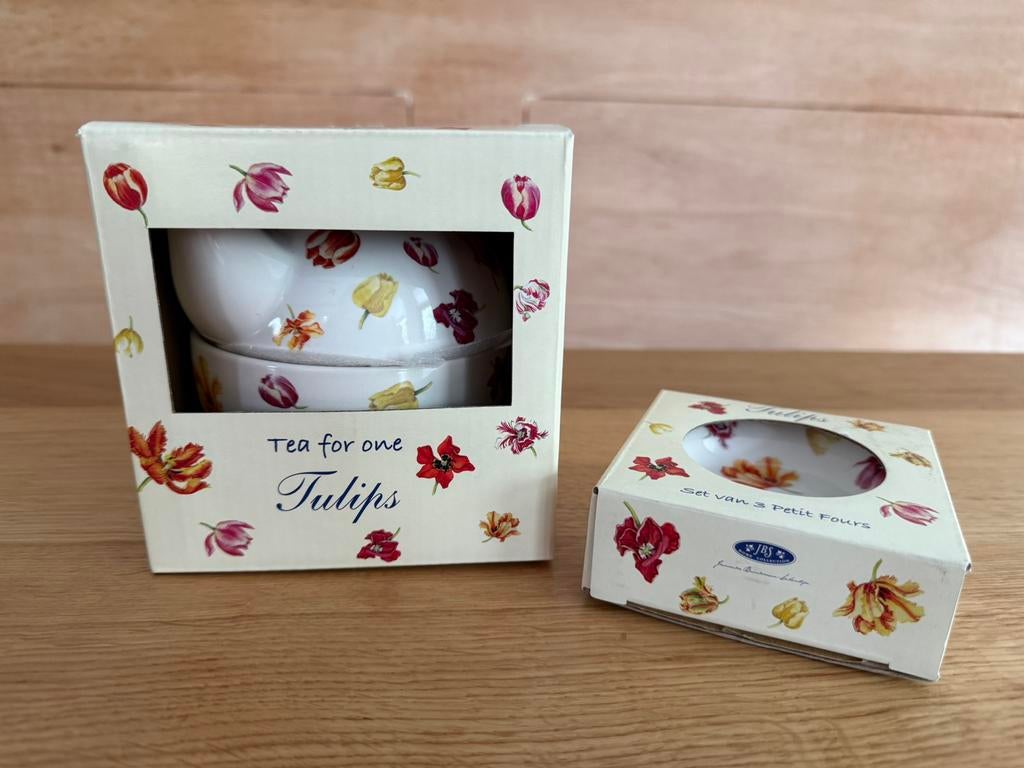 Tea for one theeset tulpen Janneke Brinkman-Salentijn, Huis en Inrichting, Keuken | Servies, Nieuw, Ophalen of Verzenden, Overige stijlen