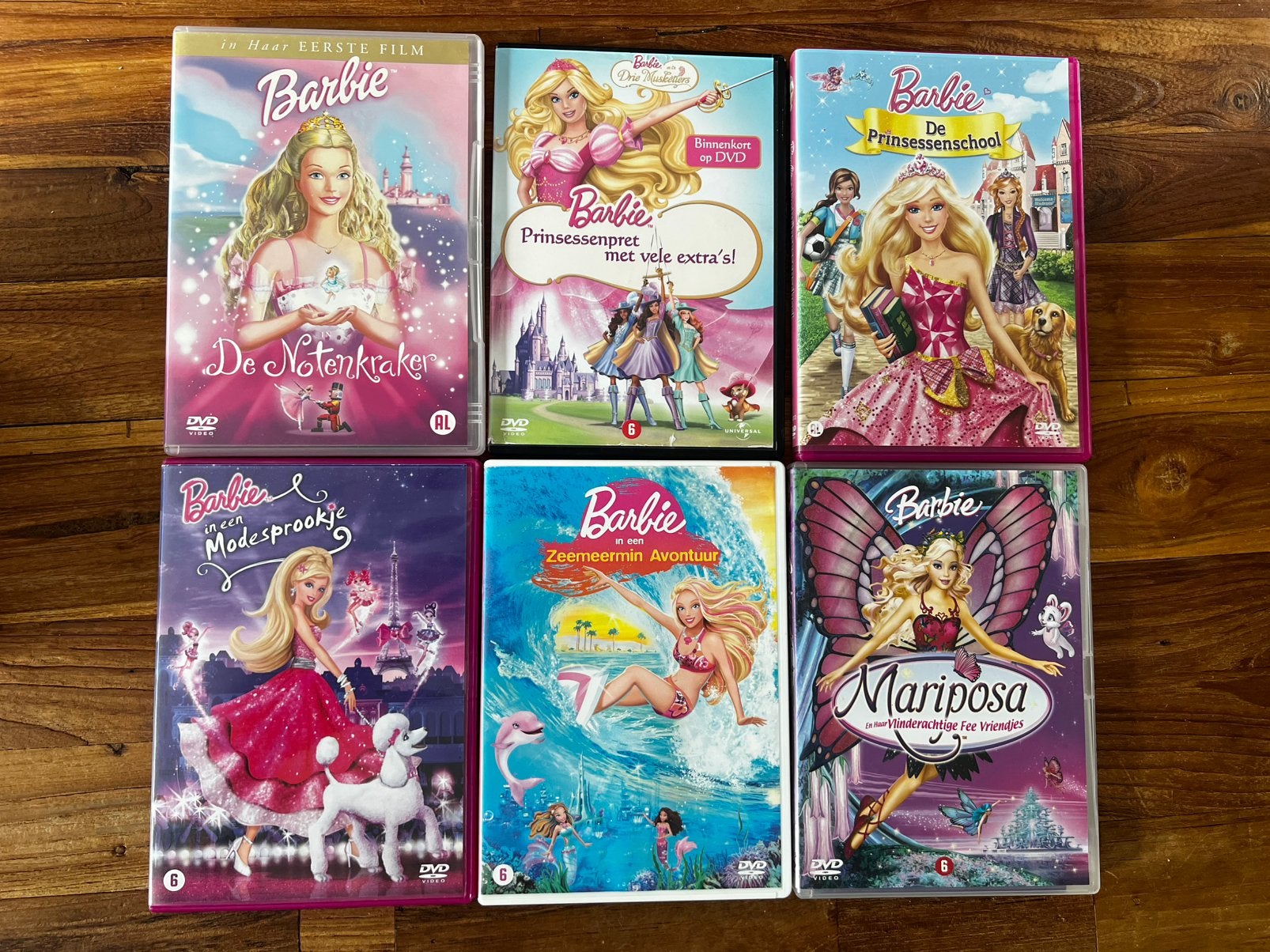 Barbie DVD Boxset - 6 Films voor Uren Kijkplezier!, Cd's en Dvd's, Dvd's | Kinderen en Jeugd, Avontuur, Gebruikt, Alle leeftijden