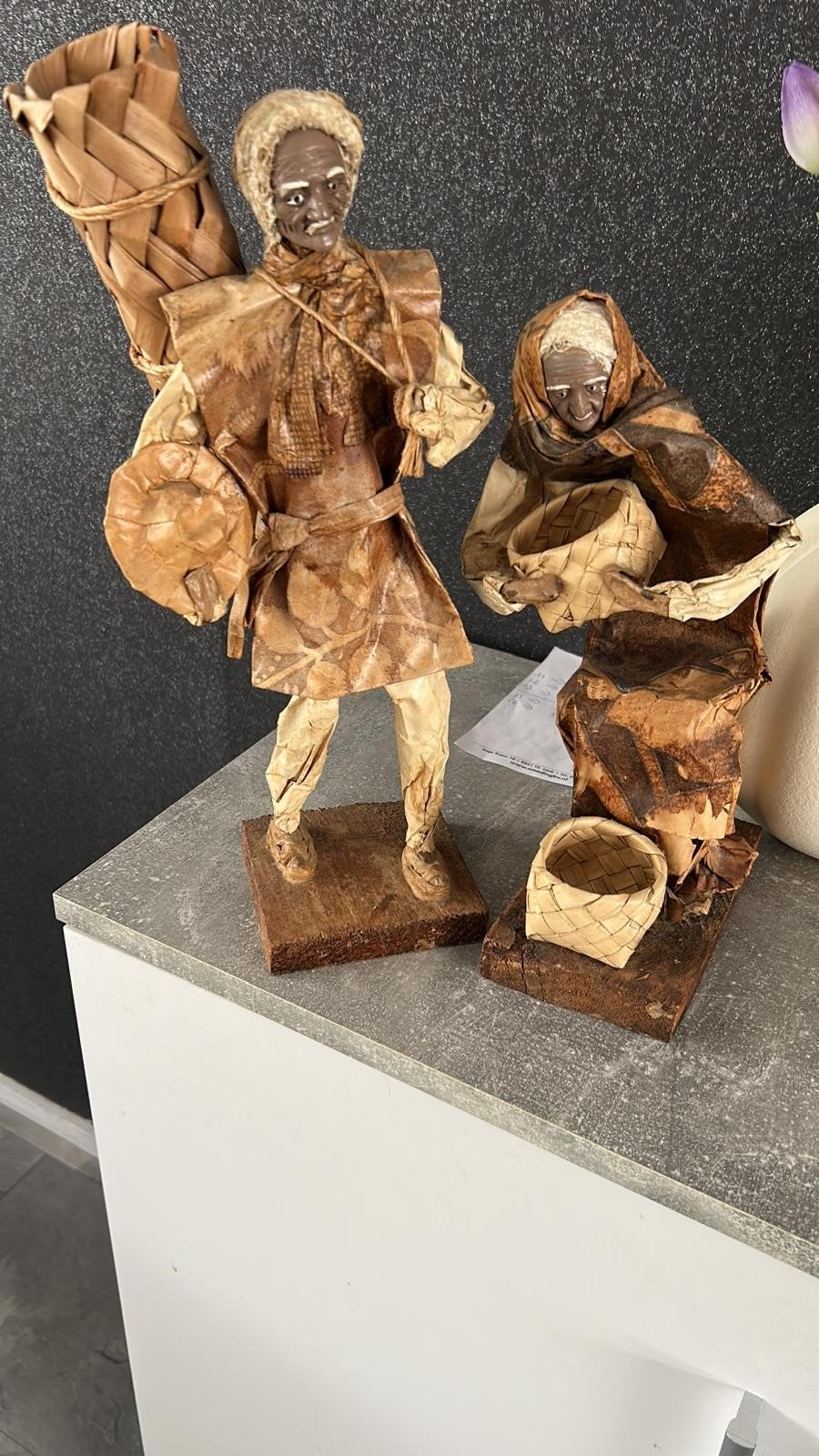 Twee handgemaakte papier-maché beeldjes, Ophalen of Verzenden, Gebruikt, Mens