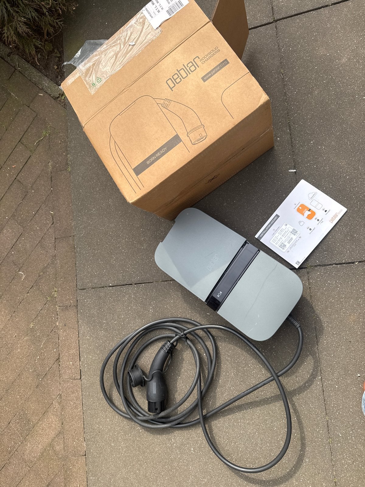 Peblar Home Laadpaal met vaste kabel, Ophalen of Verzenden, Zo goed als nieuw, Laadpaal en Laadkabel